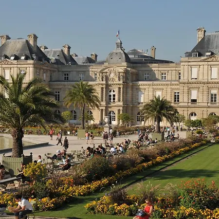 Arty For 2 Luxembourg Garden Vaugirard باريس